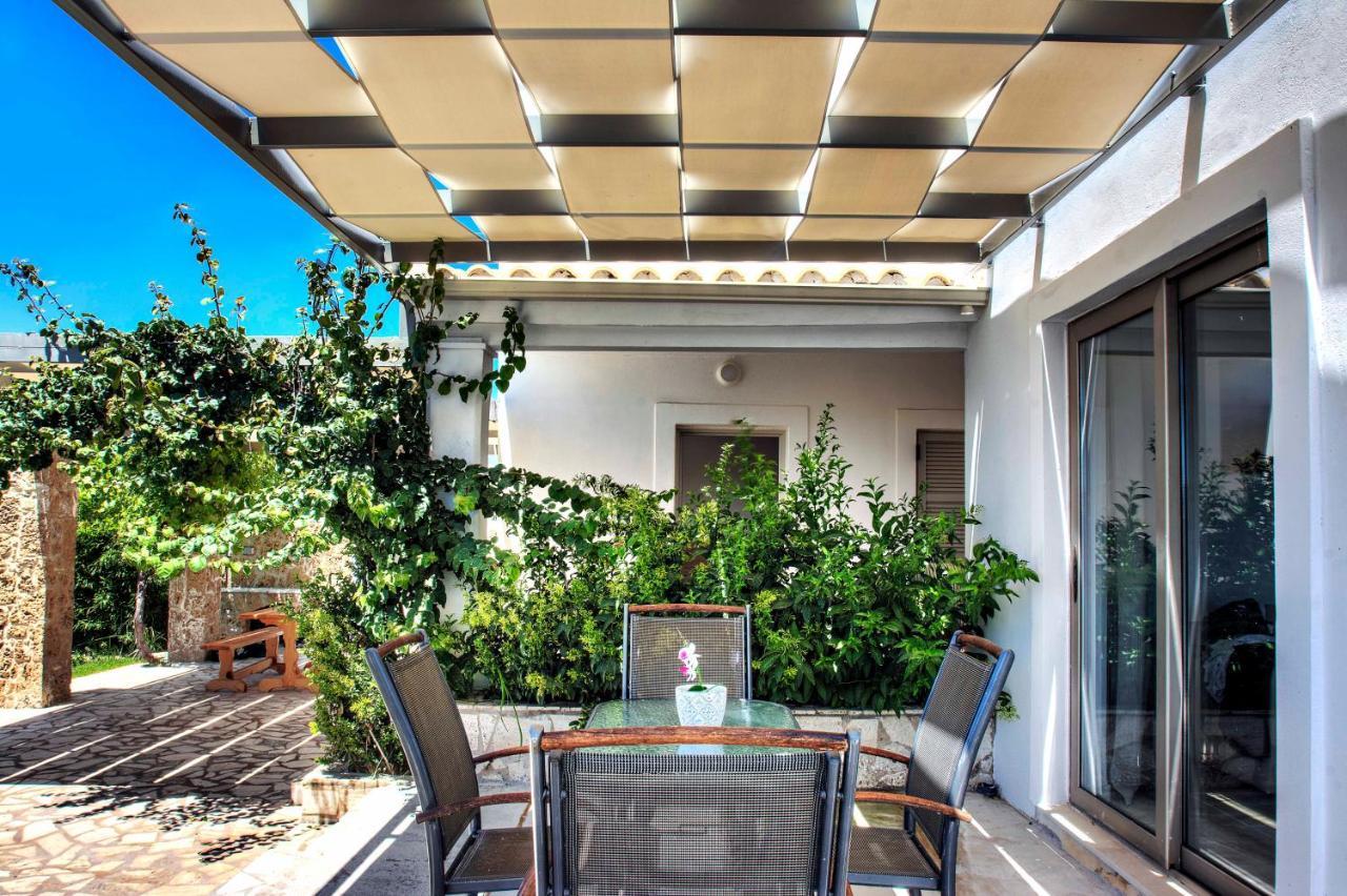 Issos Beach Villa Línia Exterior foto